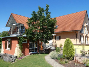 Hotel & Gästehaus Im Ziegelweg garni